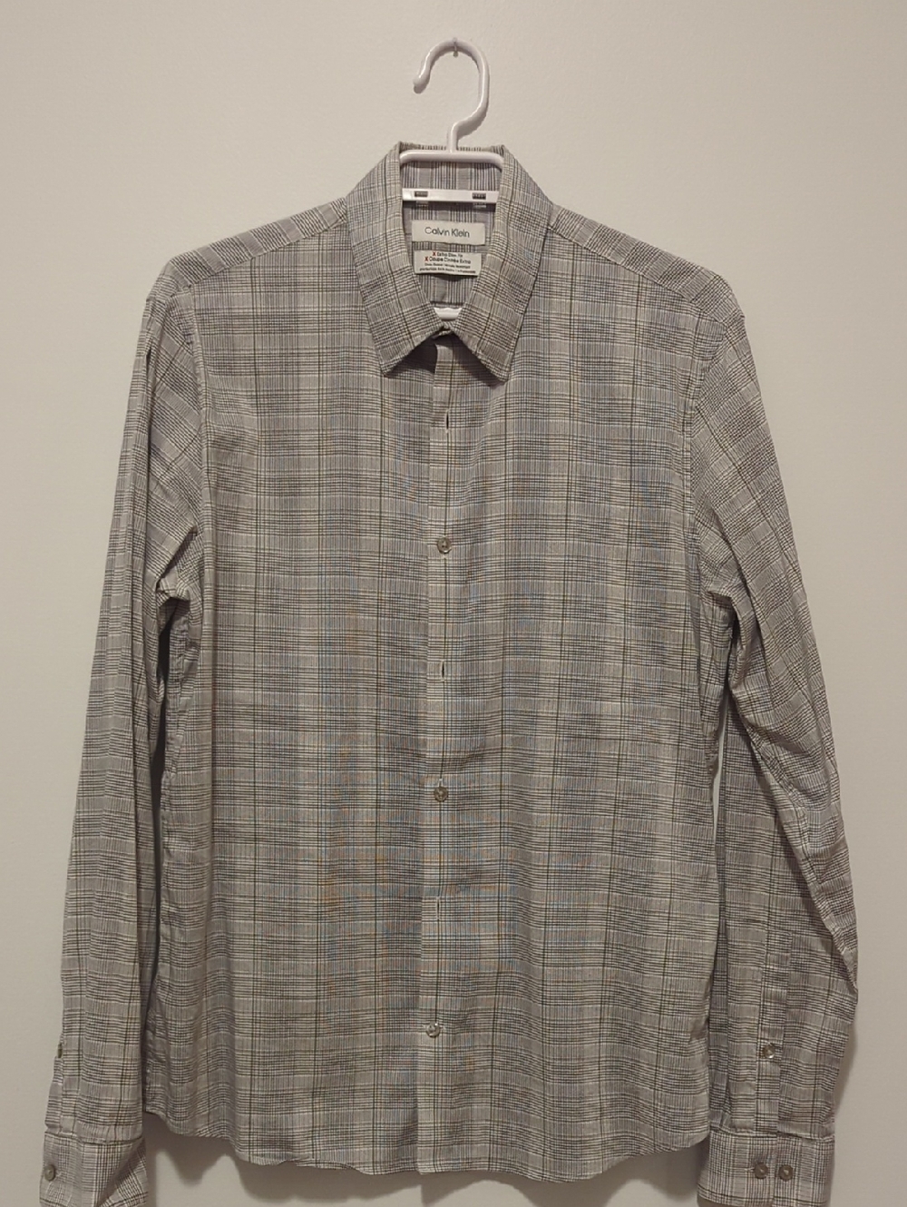 Calvin Klein Gray Plaid Long-Sleeve Dress Shirt